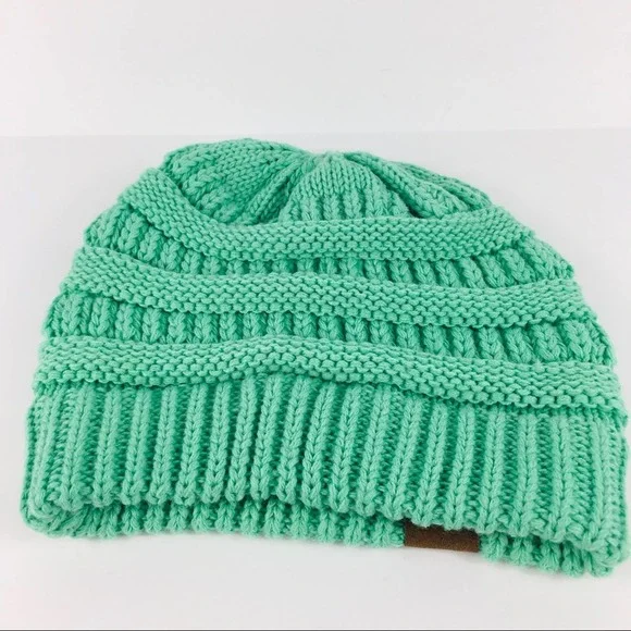 C.C green beanie - Picture 2 of 4